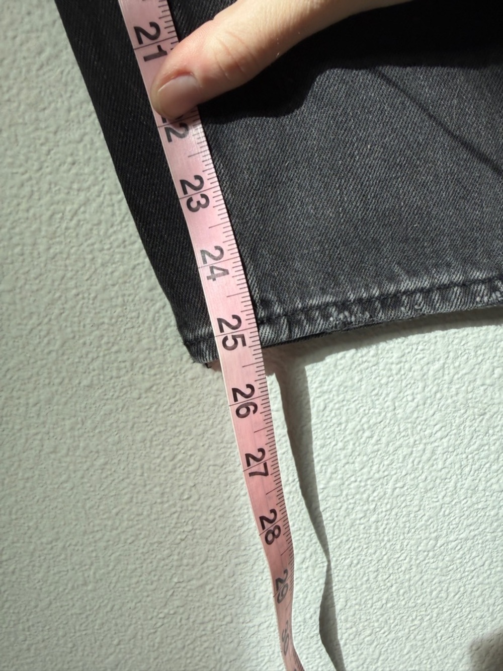 Madewell Balloon Jean in Noll Wash - 28 - Like New - Picture 8 of 9